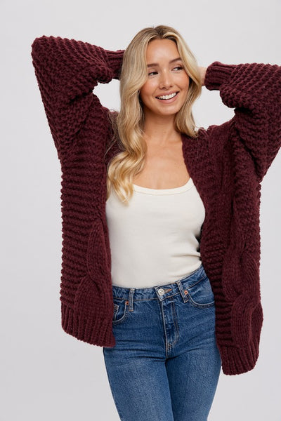 CHUNKY CABLE CARDIGAN