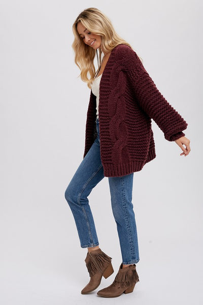 CHUNKY CABLE CARDIGAN