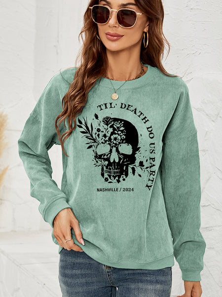 Skull Graphic Dropped Shoulder Sweatshirt